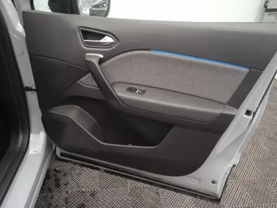 RENAULT CAPTUR II - voiture d'occasion - Photo 20