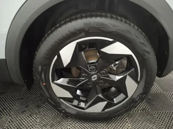 RENAULT CAPTUR II - voiture d'occasion - Photo 24