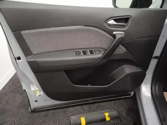 RENAULT CAPTUR II - voiture d'occasion - Photo 19