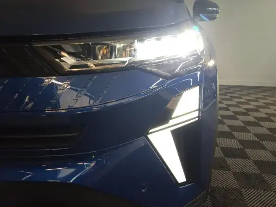 RENAULT CAPTUR II - voiture d'occasion - Photo 22