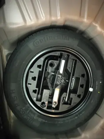 RENAULT CLIO V - voiture d'occasion - Photo 17