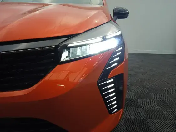 RENAULT CLIO V - voiture d'occasion - Photo 22