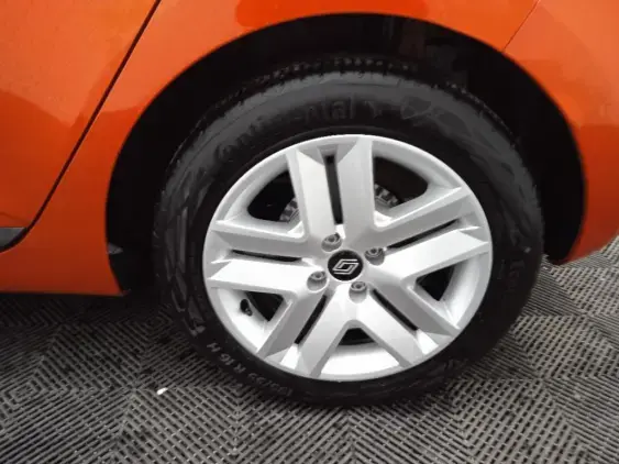 RENAULT CLIO V - voiture d'occasion - Photo 24