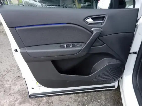 RENAULT CAPTUR II - voiture d'occasion - Photo 19