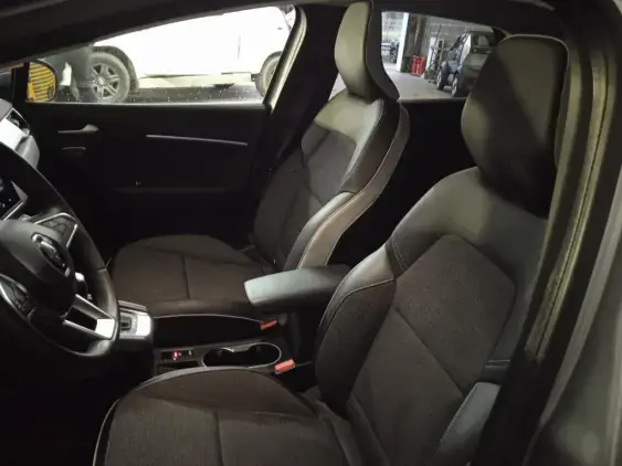 RENAULT CAPTUR II - voiture d'occasion - Photo 18