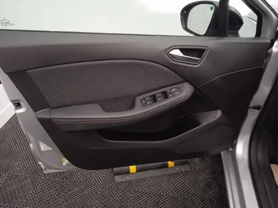 RENAULT CLIO V - voiture d'occasion - Photo 19