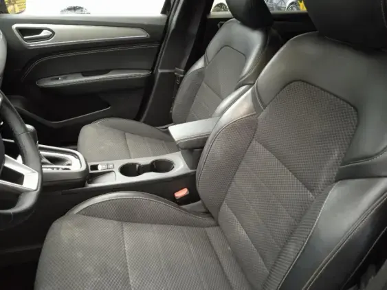 RENAULT ARKANA - voiture d'occasion - Photo 18