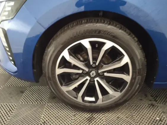 RENAULT CLIO V - voiture d'occasion - Photo 23