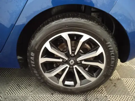 RENAULT CLIO V - voiture d'occasion - Photo 24