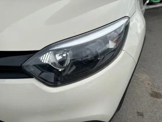 RENAULT CAPTUR - voiture d'occasion - Photo 21