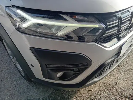 DACIA SANDERO III - voiture d'occasion - Photo 22