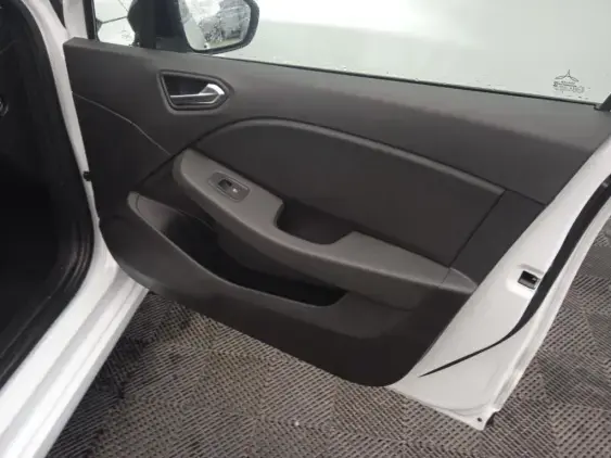 RENAULT CLIO V - voiture d'occasion - Photo 20