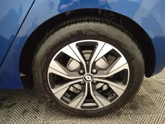 RENAULT CLIO V - voiture d'occasion - Photo 23