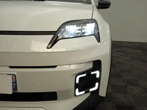 RENAULT 5 III - voiture d'occasion - Photo 22