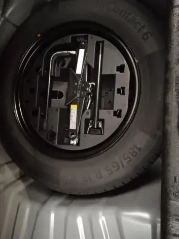 RENAULT CLIO V - voiture d'occasion - Photo 17