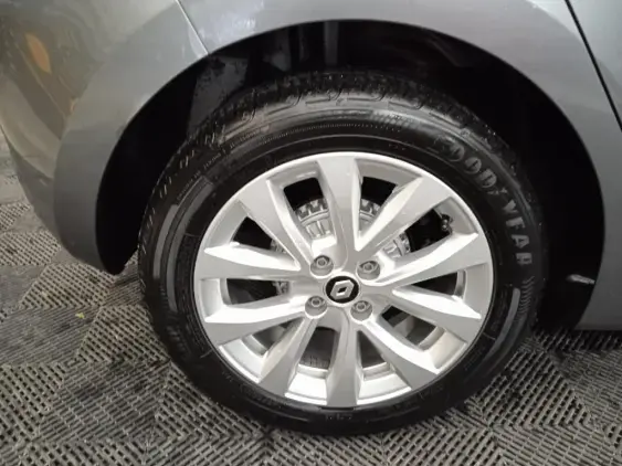 RENAULT CLIO V - voiture d'occasion - Photo 25