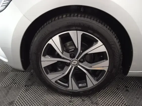 RENAULT CLIO V - voiture d'occasion - Photo 23