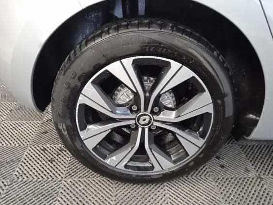 RENAULT CLIO V - voiture d'occasion - Photo 25