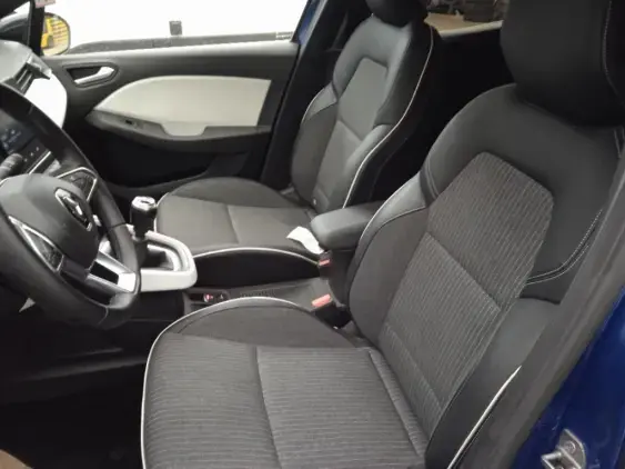 RENAULT CLIO V - voiture d'occasion - Photo 18