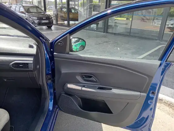 DACIA SANDERO III - voiture d'occasion - Photo 19