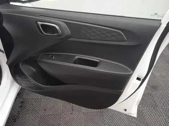 HYUNDAI i10 III - voiture d'occasion - Photo 20