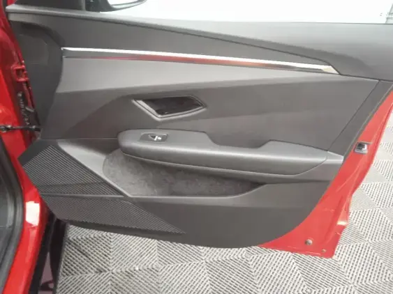 RENAULT MEGANE V - voiture d'occasion - Photo 20