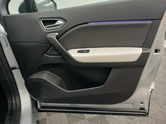 RENAULT CAPTUR II - voiture d'occasion - Photo 20