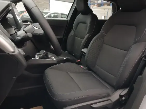 RENAULT CAPTUR II - voiture d'occasion - Photo 18