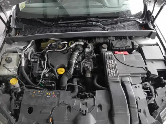 RENAULT MEGANE IV - voiture d'occasion - Photo 19