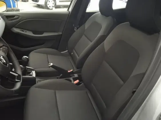 RENAULT CLIO V - voiture d'occasion - Photo 17