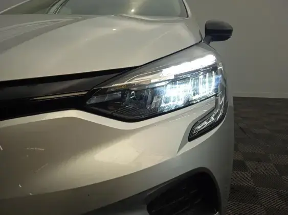 RENAULT CLIO V - voiture d'occasion - Photo 21