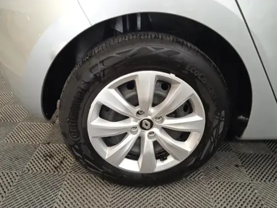 RENAULT CLIO V - voiture d'occasion - Photo 24