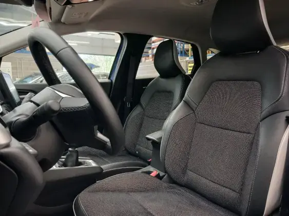 RENAULT CAPTUR II - voiture d'occasion - Photo 18