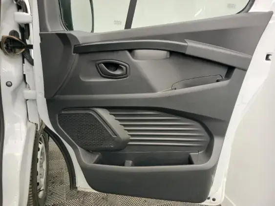 RENAULT TRAFIC FG III - voiture d'occasion - Photo 20