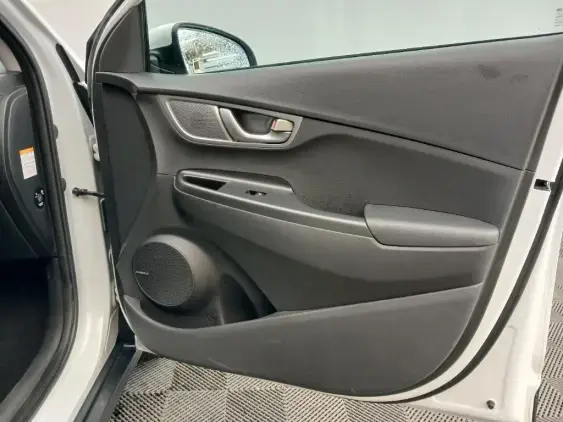 HYUNDAI KONA ELECTRIQUE - voiture d'occasion - Photo 20