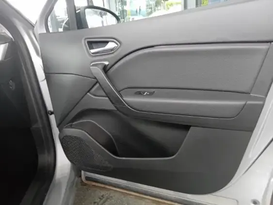 RENAULT CAPTUR II - voiture d'occasion - Photo 19