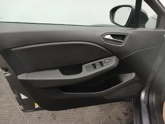 RENAULT CLIO V - voiture d'occasion - Photo 19