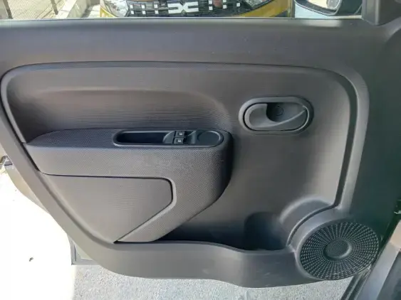 RENAULT TWINGO ELECTRIQUE III - voiture d'occasion - Photo 16