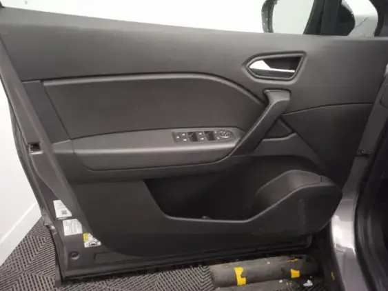 RENAULT CAPTUR II - voiture d'occasion - Photo 19