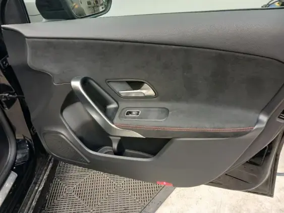 MERCEDES CLASSE A IV - voiture d'occasion - Photo 20