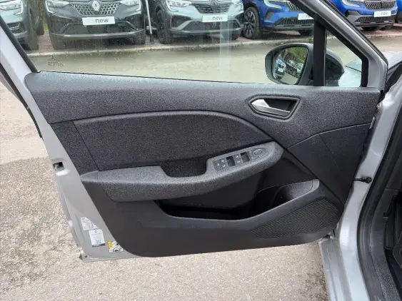 RENAULT CLIO V - voiture d'occasion - Photo 19