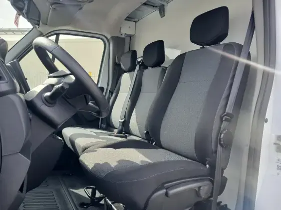 RENAULT MASTER III - voiture d'occasion - Photo 18