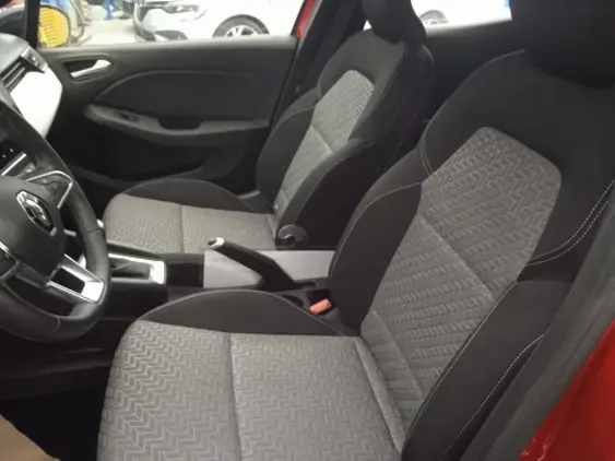 RENAULT CLIO V - voiture d'occasion - Photo 18
