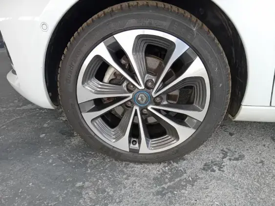 RENAULT ZOE - voiture d'occasion - Photo 21