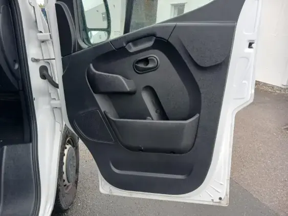 RENAULT MASTER FG III - voiture d'occasion - Photo 19