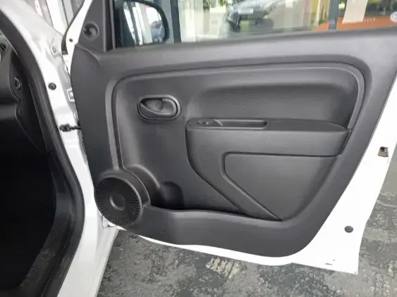 RENAULT TWINGO III - voiture d'occasion - Photo 17
