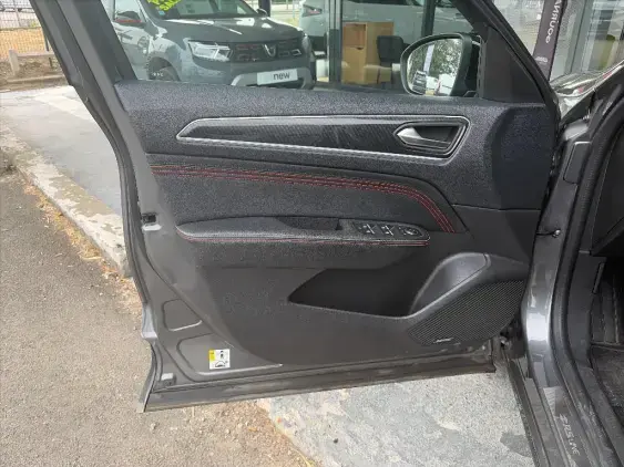 RENAULT ARKANA - voiture d'occasion - Photo 19
