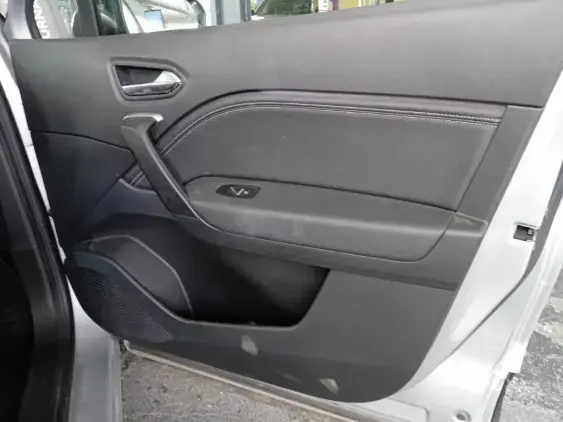 RENAULT CAPTUR II - voiture d'occasion - Photo 18