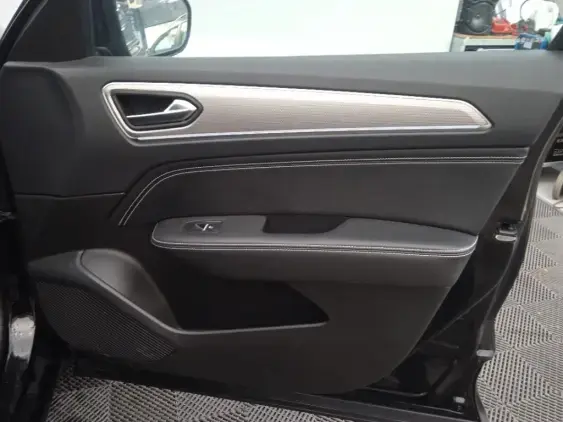 RENAULT ARKANA - voiture d'occasion - Photo 20