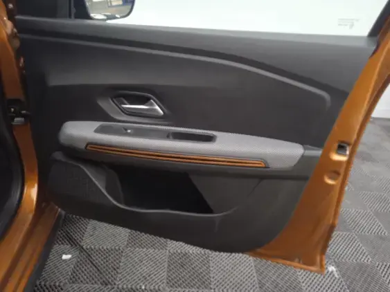 DACIA SANDERO III - voiture d'occasion - Photo 20